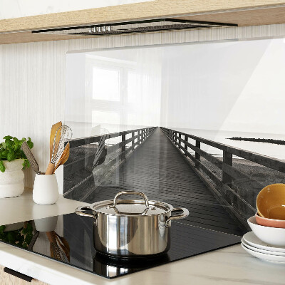 Tabla de cortar de cristal Puente de madera sobre el agua