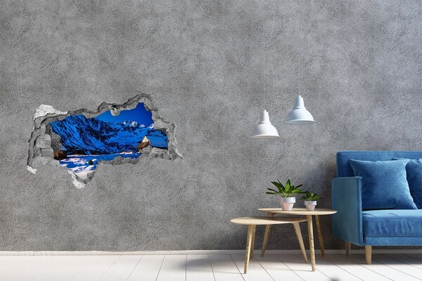 Vinilo adhesivo boquete en la pared rota Cabaña de invierno en las montañas