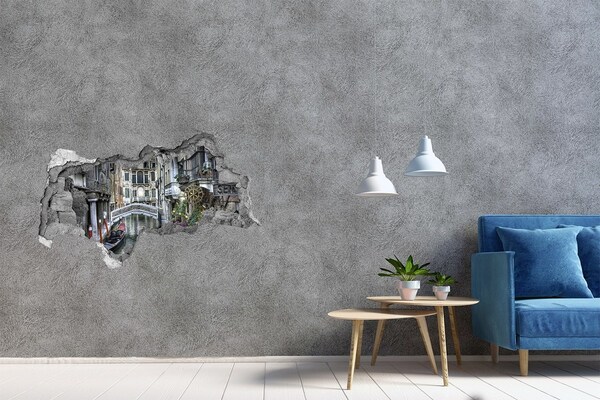 Vinilo adhesivo boquete en la pared rota Venecia en una toma con un canal