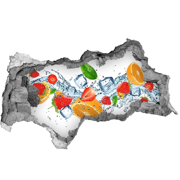 Vinilo adhesivo boquete en la pared rota Cóctel de frutas en una explosión de agua.