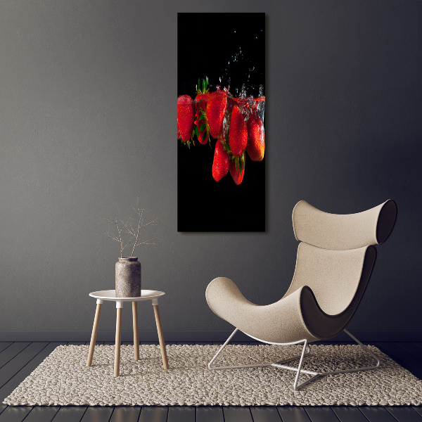 Cuadro decorativo en acrílico brillante vertical Fresas en agua