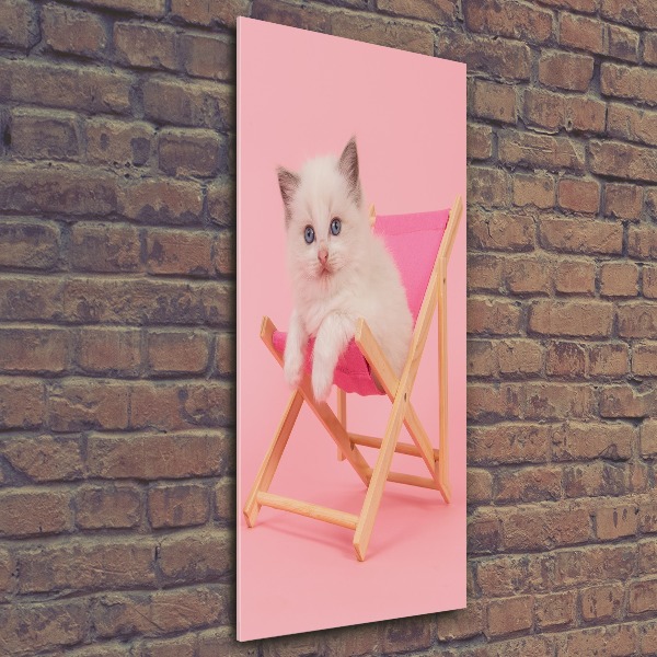 Cuadro decorativo en acrílico brillante vertical Gato en una tumbona
