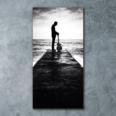 Cuadro de metacrilato moderno efecto cristal vertical Guitarrista en el muelle