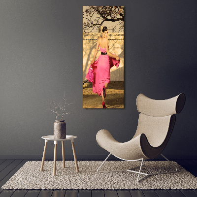 Cuadro de metacrilato moderno efecto cristal vertical Mujer de rosa