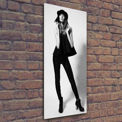 Cuadro decorativo en acrílico brillante vertical Mujer de negro