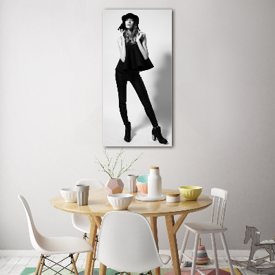 Cuadro decorativo en acrílico brillante vertical Mujer de negro