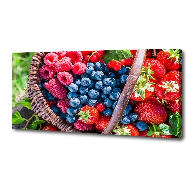 Foto en lienzo con acabado profesional horizontal Una cesta de frutos del bosque
