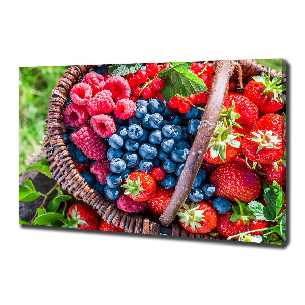 Foto en lienzo con acabado profesional horizontal Una cesta de frutos del bosque