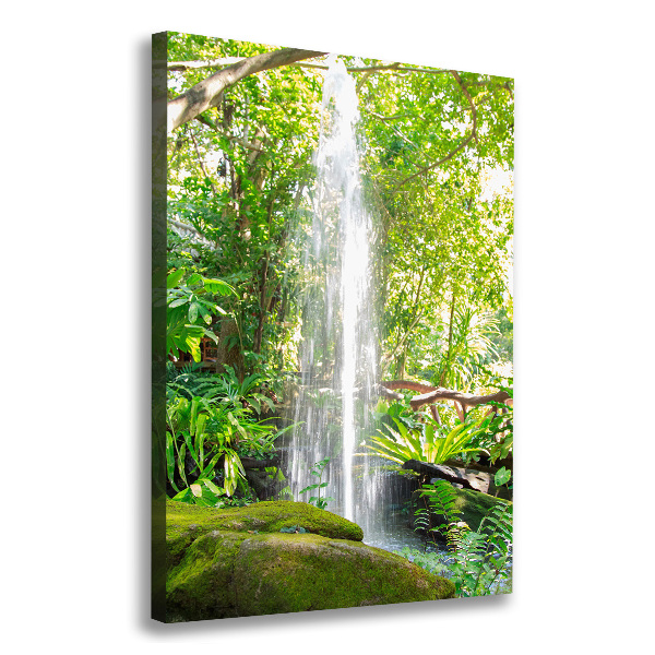 Cuadro moderno en lienzo resistente uv vertical Cascada en la selva