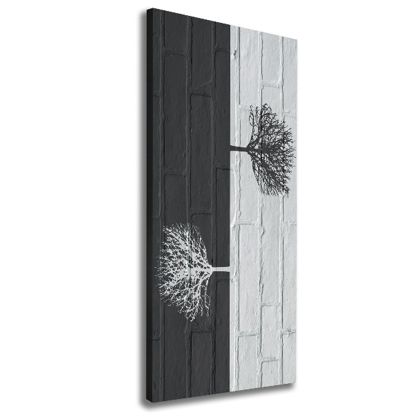 Fotografía en lienzo vertical Árboles en la pared