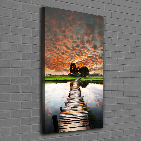 Fotografía en lienzo vertical Puente de madera