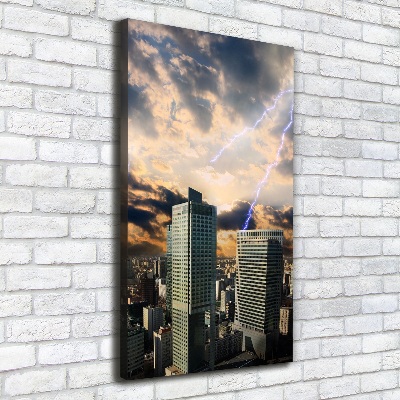 Fotografía en lienzo vertical Tormenta sobre Varsovia