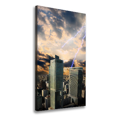Fotografía en lienzo vertical Tormenta sobre Varsovia