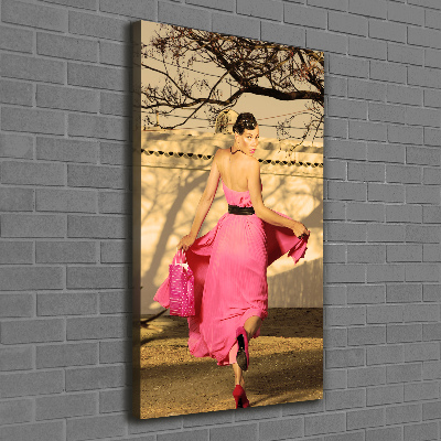 Cuadro canvas decorativo para salón vertical Mujer de rosa