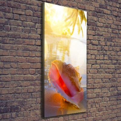 Impresión en lienzo vertical Una concha en la playa