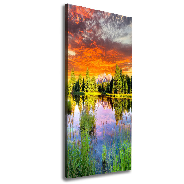 Cuadro moderno en lienzo resistente uv vertical Lago en el bosque