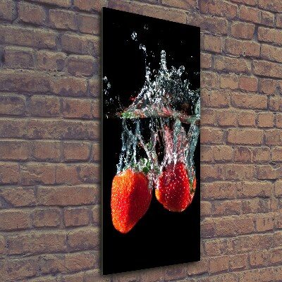 Fotocuadro de cristal elegante para hogar vertical Fresas bajo el agua