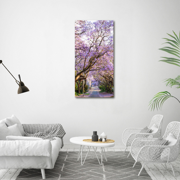 Cuadro decorativo en cristal con canto pulido vertical Camino de Jacaranda