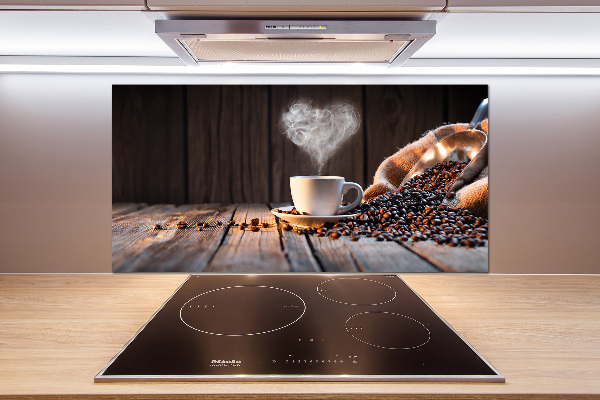 Salpicadero de cocina Una taza de café