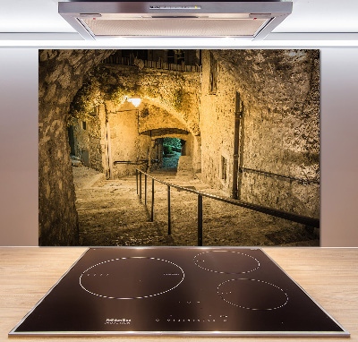 Salpicadero de cocina Peille de noche, Francia