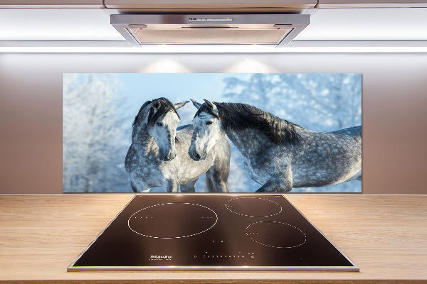 Salpicadero de cocina Caballos grises en invierno