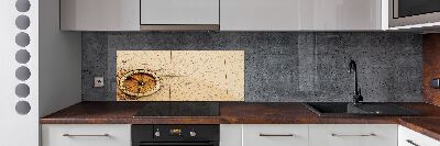 Panel de pared de cocina Brújula en el mapa