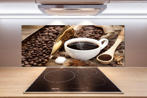 Salpicadero de cocina Una taza de café