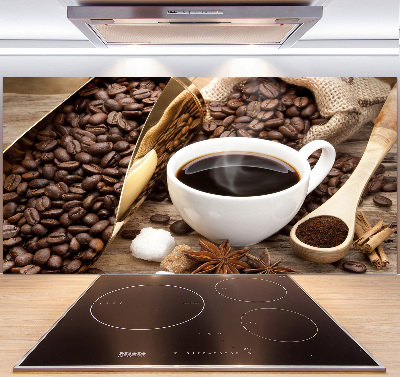 Salpicadero de cocina Una taza de café