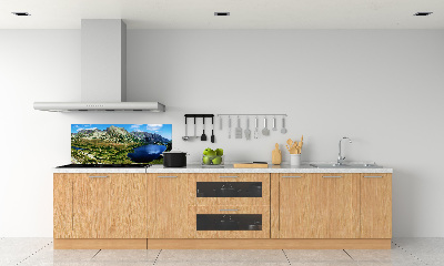 Salpicadero de cocina Un valle en las montañas