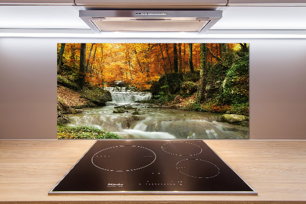 Salpicadero de cocina Cascada en el bosque