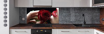 Panel para cocina Mujer con una rosa
