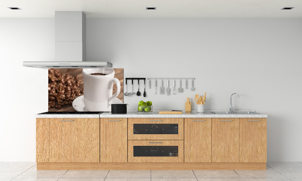 Salpicadero de cocina Una taza de café