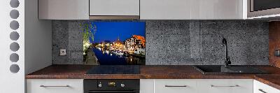 Panel antisalpicaduras Bydgoszcz de noche