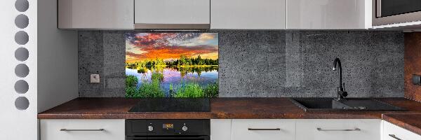 Panel para cocina Río en el bosque