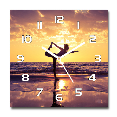 Reloj de pared cuadrado Yoga en la playa