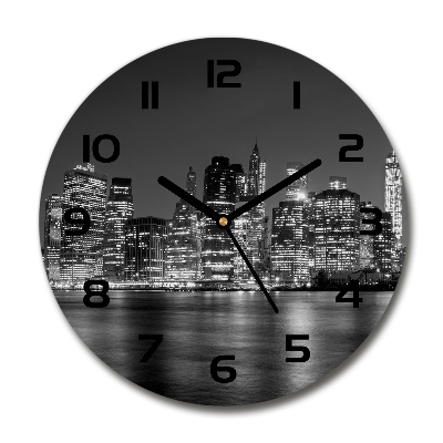 Reloj redondo pared Manhattan de noche