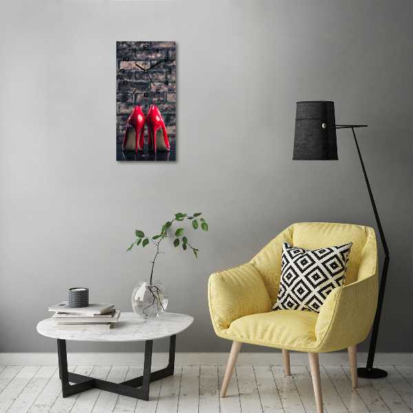 Reloj de vidrio vertical Tacones altos rojos