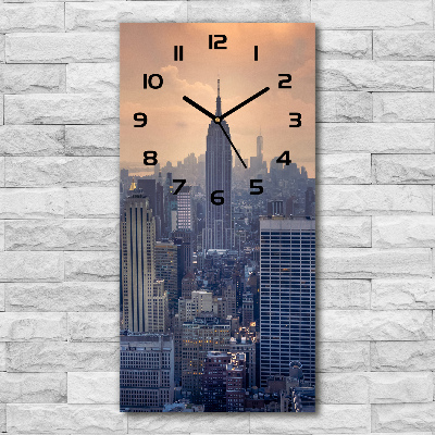 Reloj vertical Manhattan Nueva York