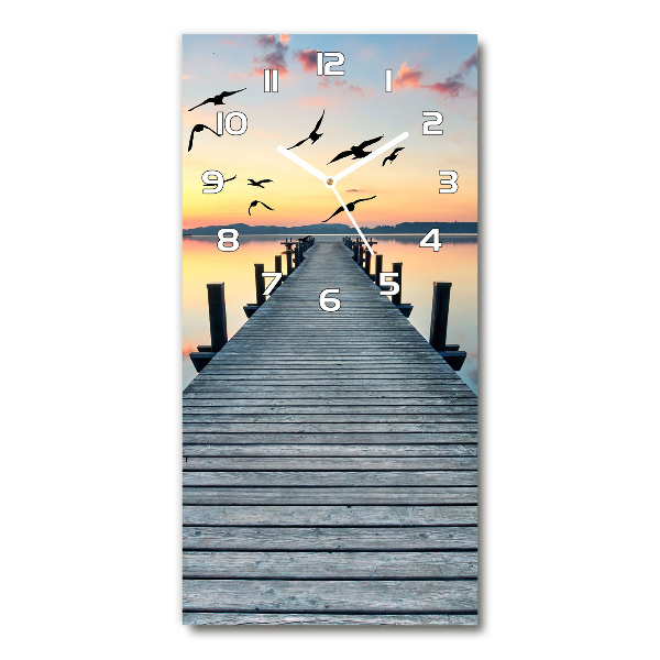 Reloj de cristal vertical Muelle de madera