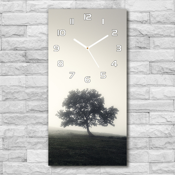 Reloj rectangular Árbol en la niebla