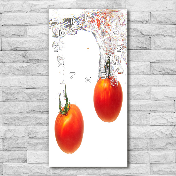 Reloj vertical Tomates bajo el agua