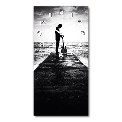 Reloj rectangular Guitarrista en el muelle