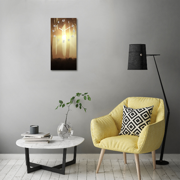 Reloj de vidrio vertical Niebla en el bosque