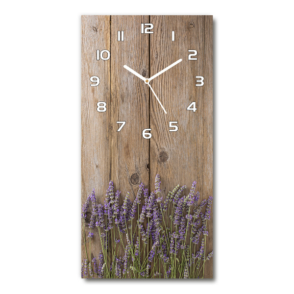Reloj rectangular Lavanda sobre madera