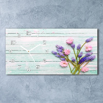 Reloj rectangular Lavanda sobre madera