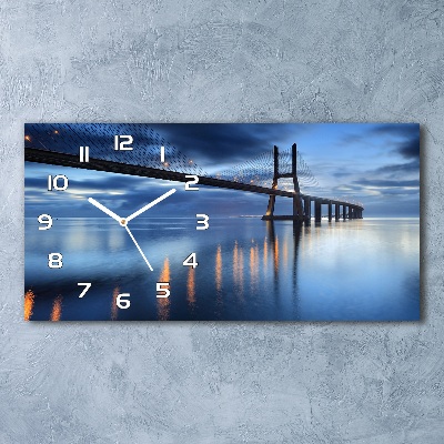 Reloj de cristal horizontal Puente iluminado