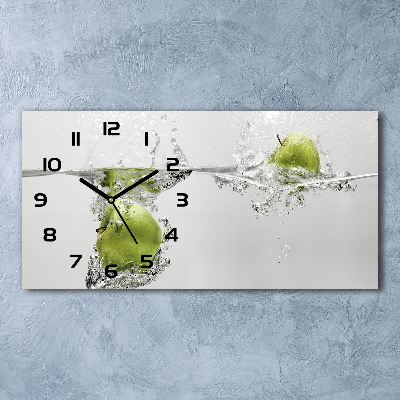 Reloj horizontal Una manzana bajo el agua