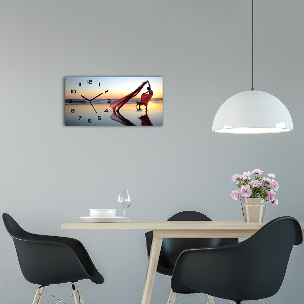 Reloj horizontal Mujer bailando