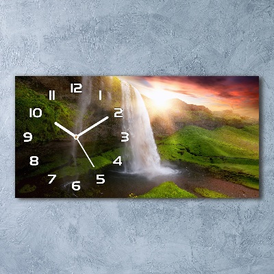 Reloj horizontal Cascada