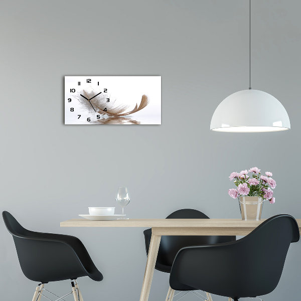 Reloj horizontal Una pluma en el agua